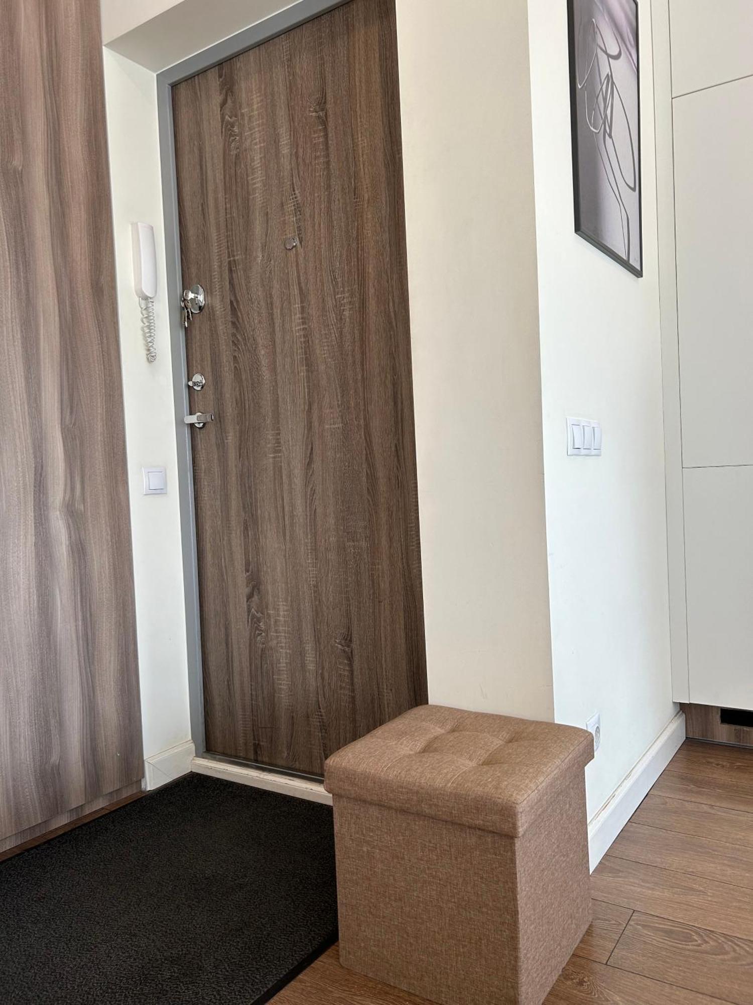 Your Home - Spacious Apartment In City Center, With Balcony & Self Check-In VNO Exteriör bild