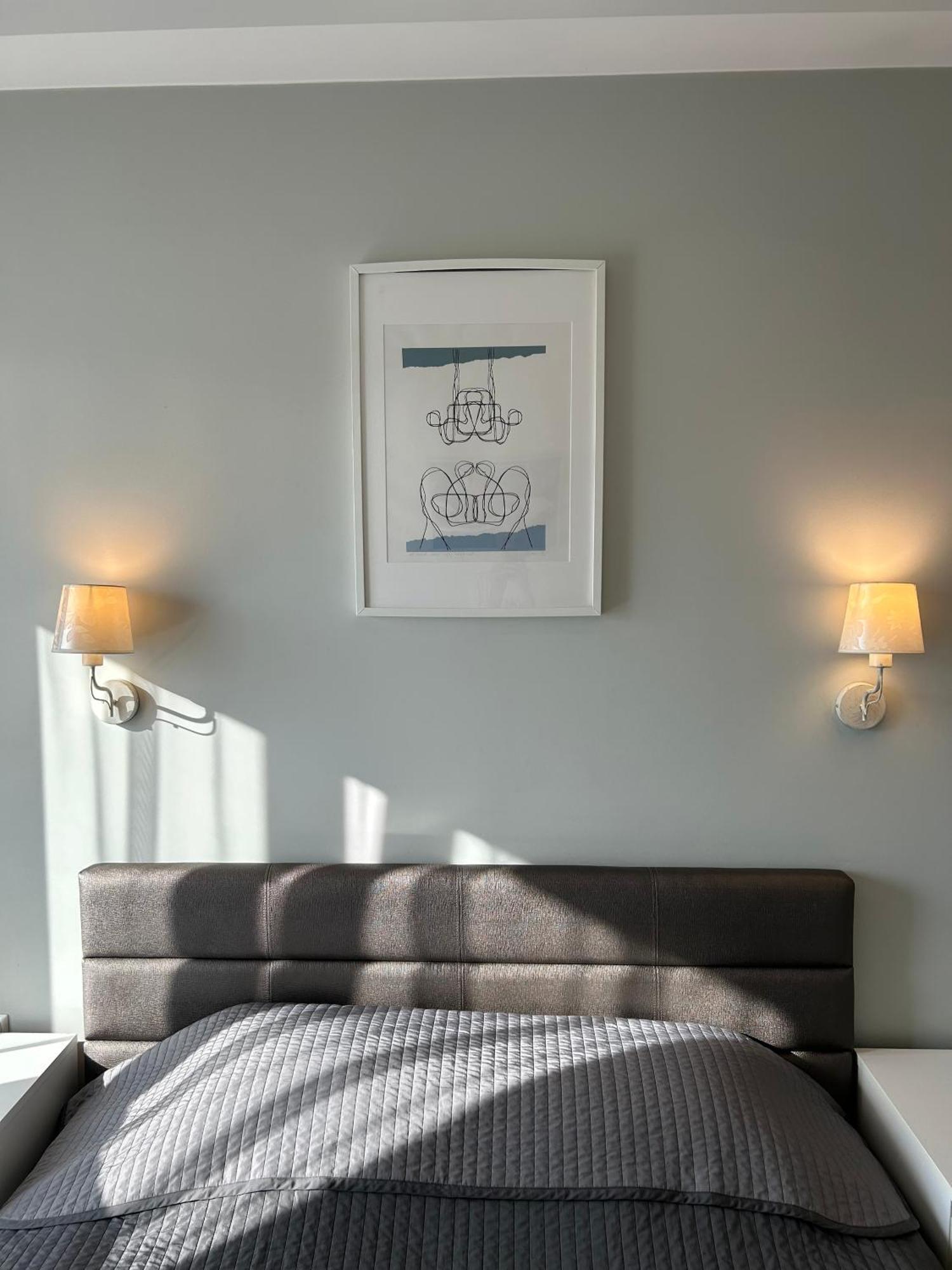 Your Home - Spacious Apartment In City Center, With Balcony & Self Check-In VNO Exteriör bild