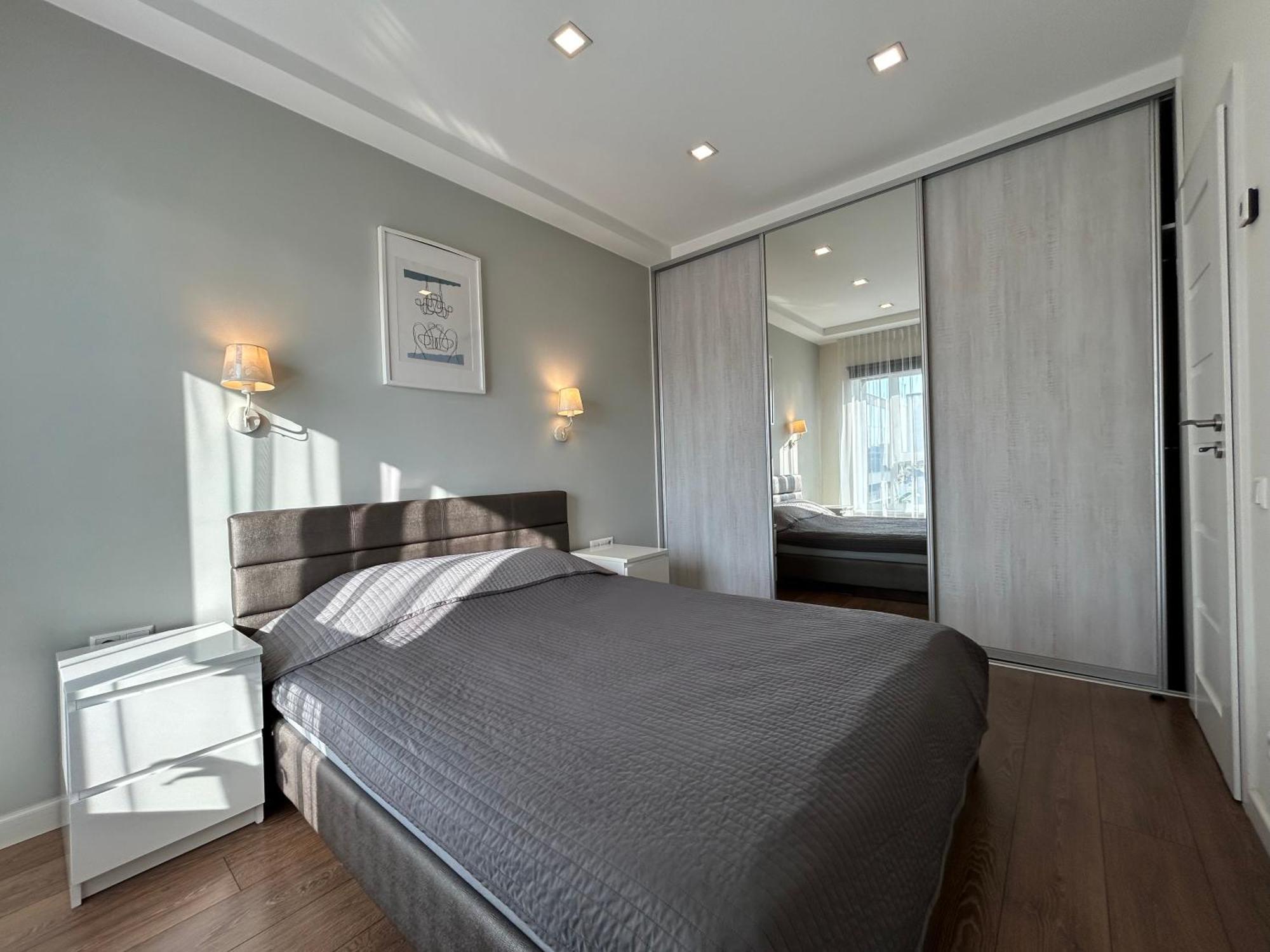 Your Home - Spacious Apartment In City Center, With Balcony & Self Check-In VNO Exteriör bild